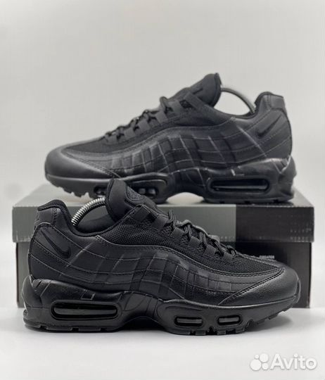 Nike Air Max 95 Triple Black