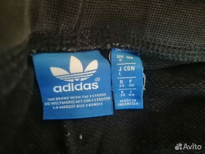 Спортивные штаны adidas