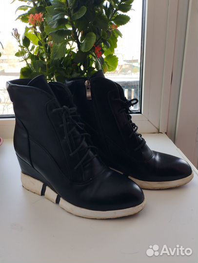 Ботинки демисезонные