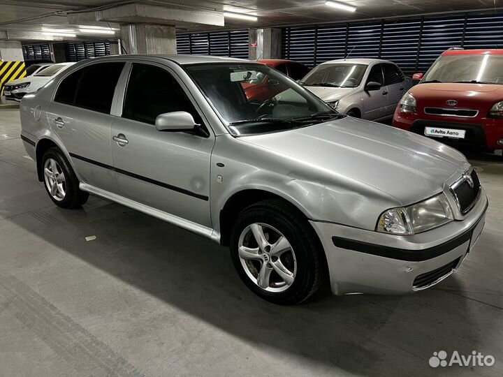 Skoda Octavia 1.6 МТ, 2004, 326 660 км