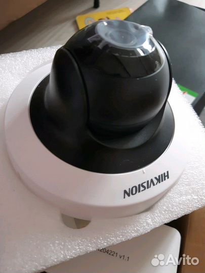 IP Камера hikvision видеонаблюдения купольная