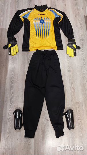 Футбольная вратарская форма