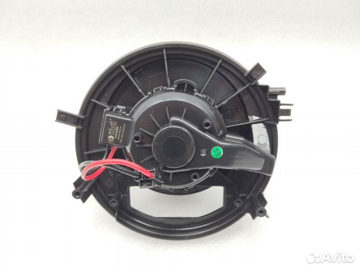 Моторчик отопителя Skoda Octavia A7 cwva 2018