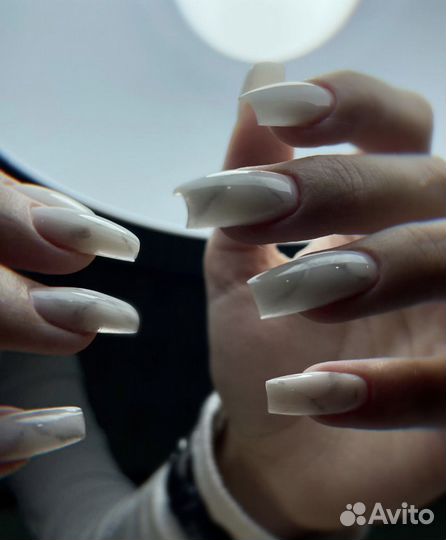 Наращивание ногтей