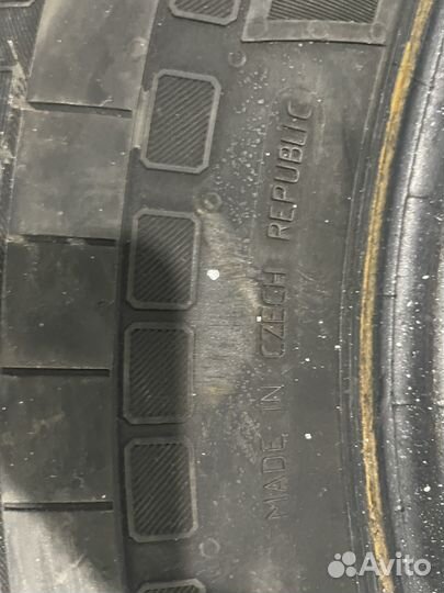 Continental VancoFourSeason 2 225/75 R16C