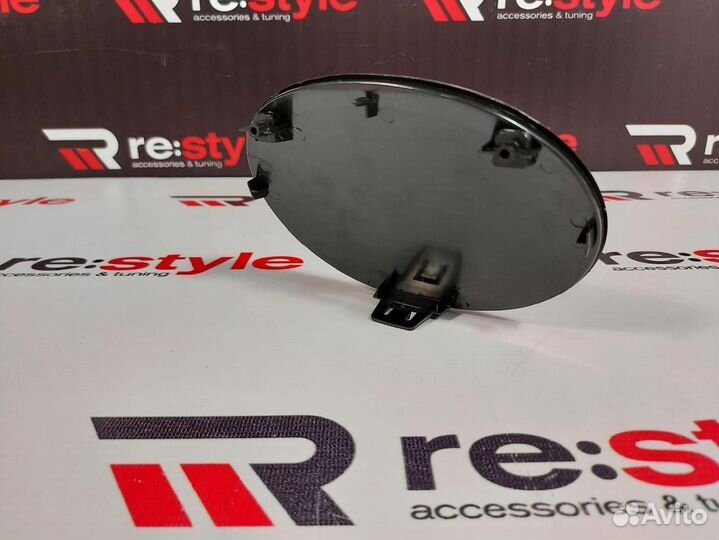 Эмблема в решетку Стиль 2020 Lexus GX460 U2391