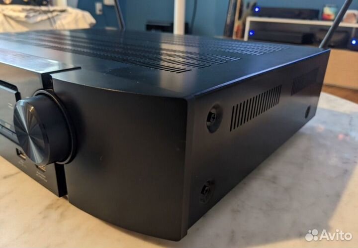 AV-ресивер Marantz NR1609 Black