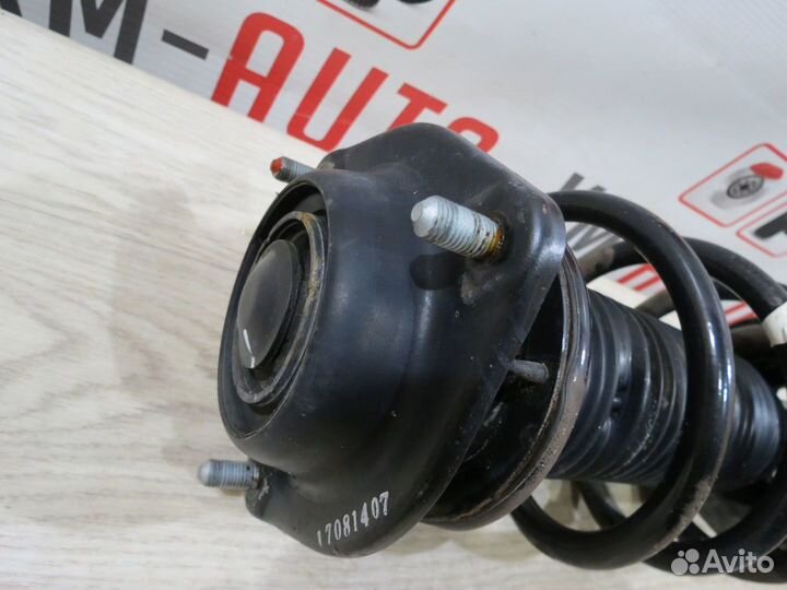 Амортизатор передний правый Hyundai Creta