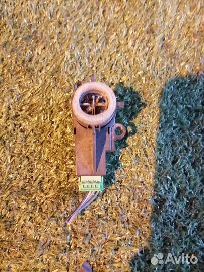 Датчик температуры салона 6G9N-19C734-AB Volvo V70