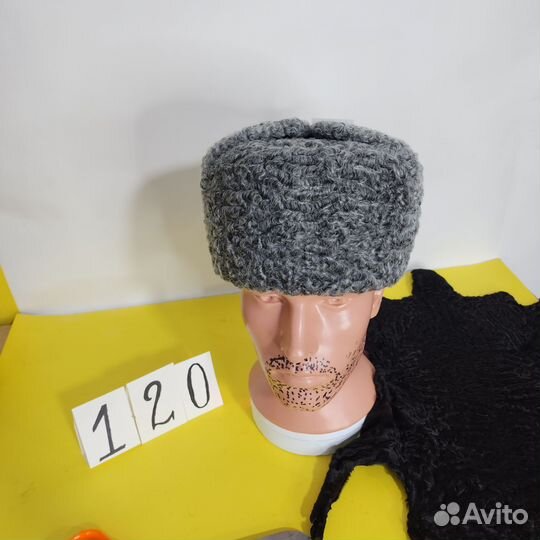 Каракулевая шапка полковника