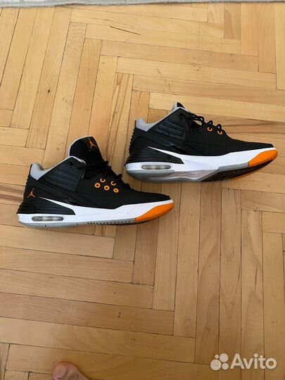 Кроссовки Jordan Max Aura 5