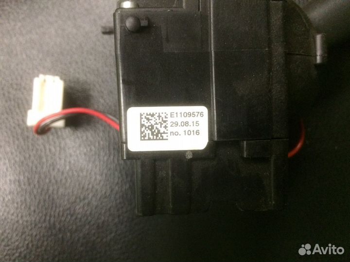 Переключатель поворотов Renault Sandero 2, Logan 2