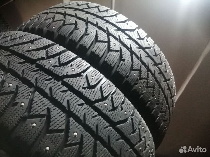 Bridgestone Ice Cruiser 7000S 205/55 R16