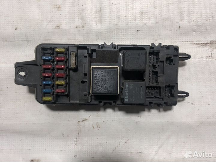 Блок предохранителей Мицубиси carisma