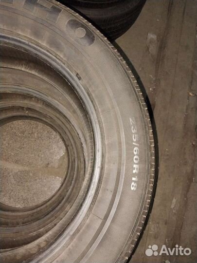 Michelin Competition GT 235/60 R18