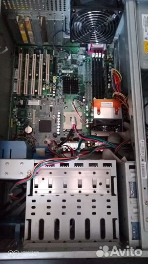 Сервер HP ProLiant ML150