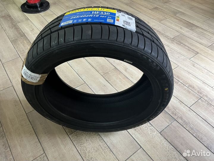 Habilead HF330 245/40 R19 98Y