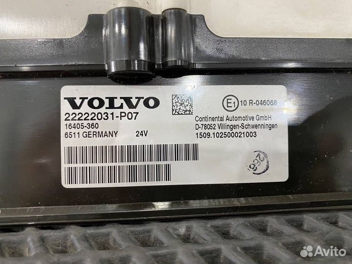 Панель приборов (щиток) Volvo FH4 22222031-R07