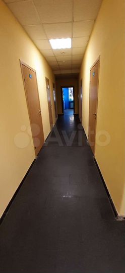 Отдельное здание, 835 м²