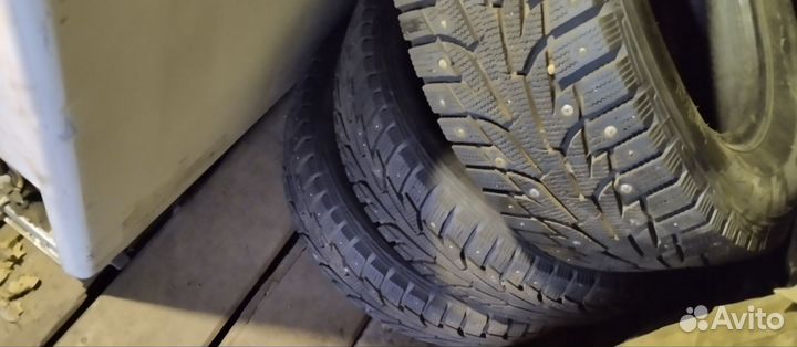 Hankook Winter I'Pike RS W419 215/65 R16