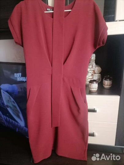 Платья, плащ