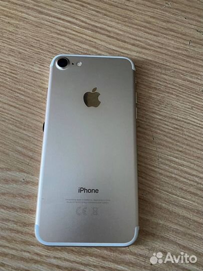 iPhone 7, 32 ГБ