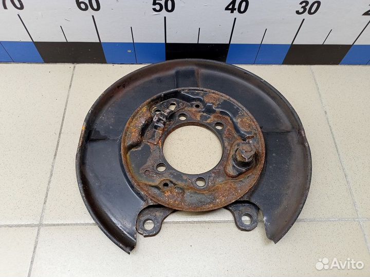 Щит опорный задний левый X-Trail (T31) 2007-2014