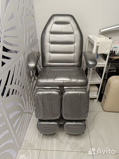 Педикюрное кресло