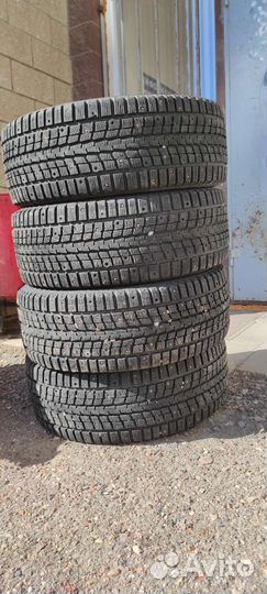 Dunlop SP Winter Ice 01 205/55 R16