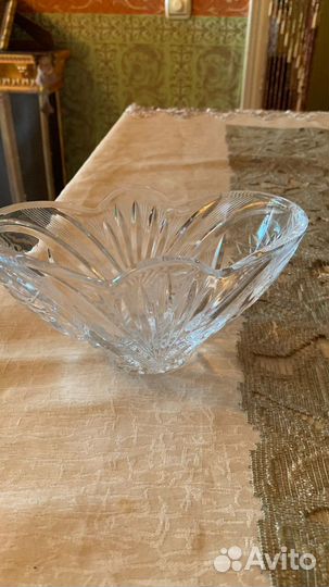 Хрустальная ваза. 2 штуки