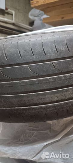 Continental ContiPremiumContact 2 215/55 R17 95