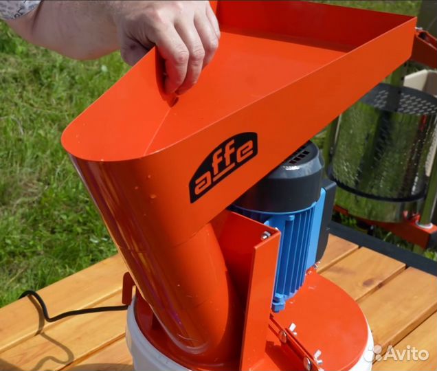 Измельчитель овощей и фруктов Affe