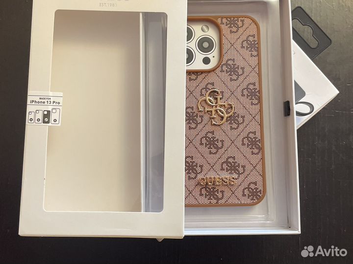 Чехлы на iPhone