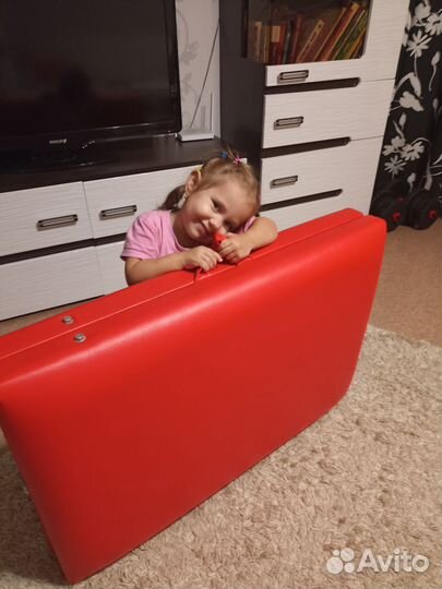 Кушетка для массажа, наращивания ресниц, шугаринга