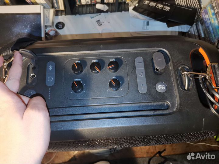 JBL partybox On-the-go колонка/аудиосистема