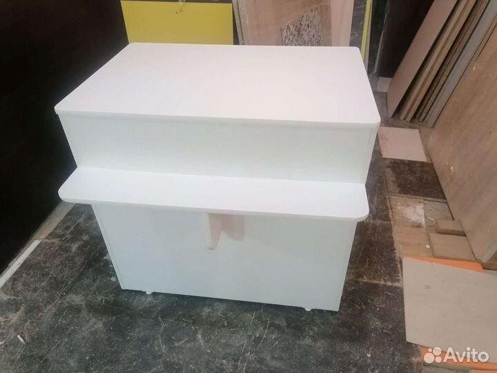 Прилавок торговый