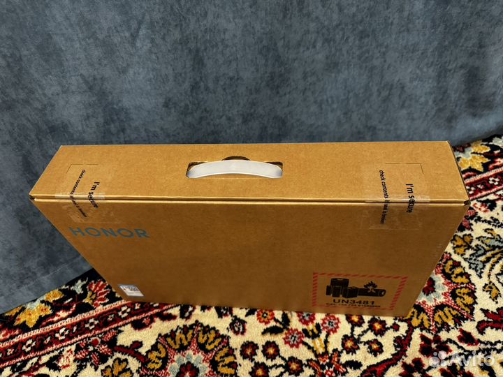 Новый honor MagicBook 15 DOS R5 16+512