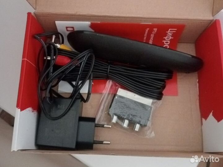 Цифровая тв приставка iptv - декодер EKT DiD 7005