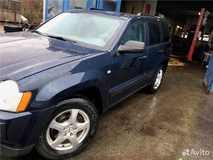 Разбор на запчасти Jeep Grand Cherokee