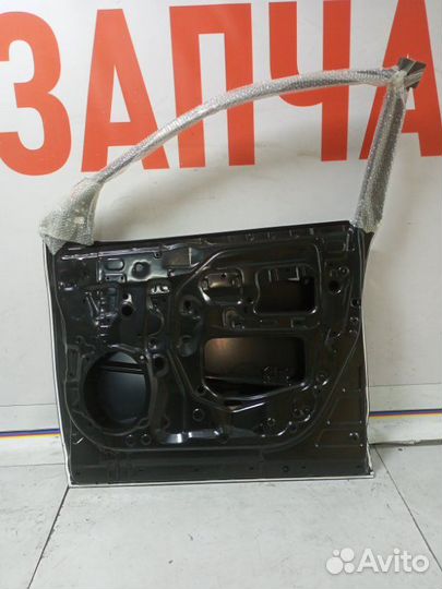 Дверь передняя правая Toyota Highlander U50