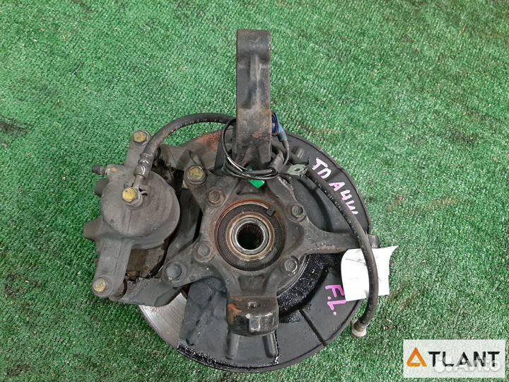 Ступица передняя левая suzuki escudo