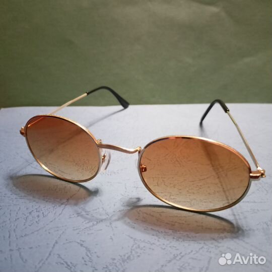 Солнцезащитные очки