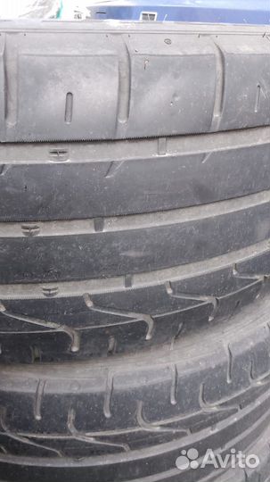 Vitour Formula Spec Z 275/45 R20 110W