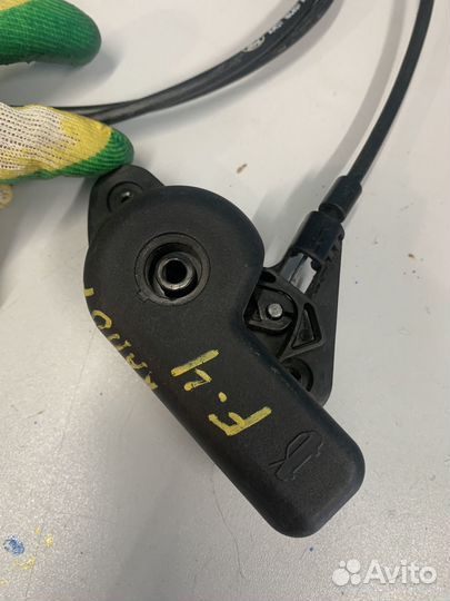 Focus 3 ручка открывания капота AM5116B626AB