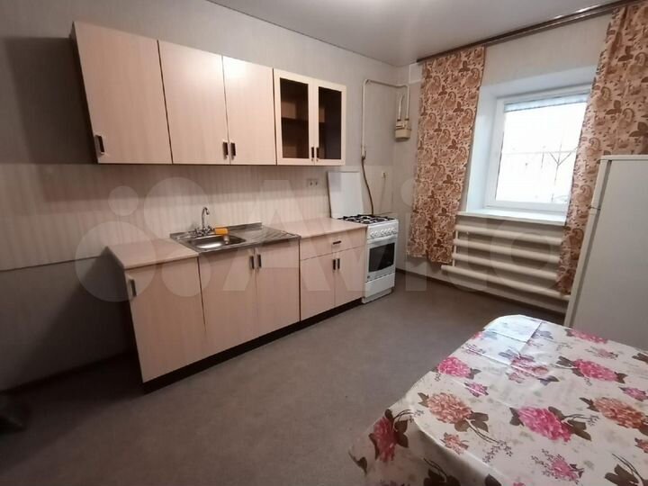 1-к. квартира, 40 м², 1/9 эт.