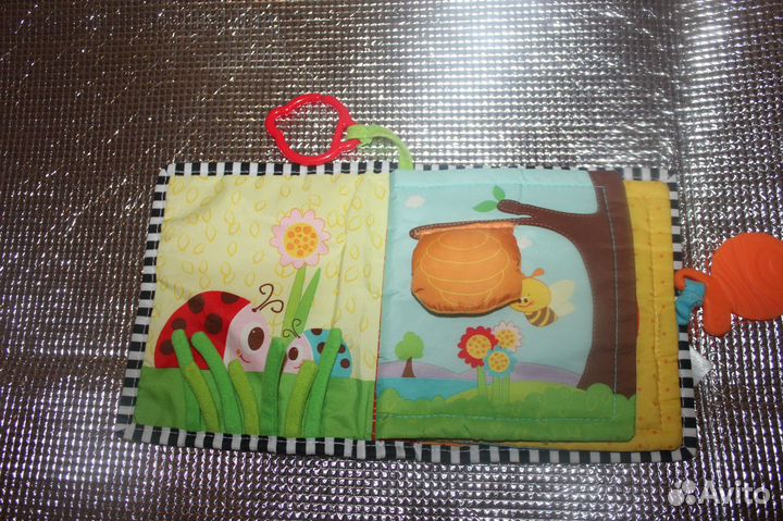 Книжка-подвеска Лесное озеро Tiny Love