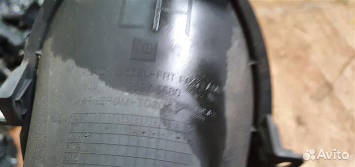 Рамка противотуманой фары левой Chevrolet Orlando