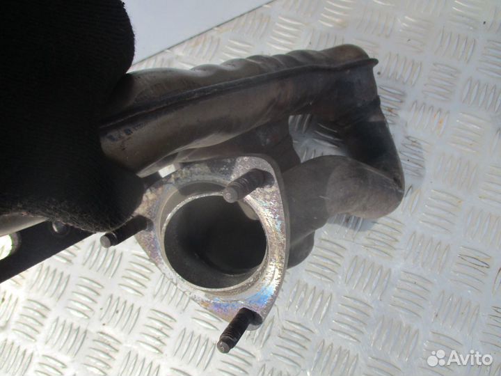 Коллектор выпускной Audi A4 B6 2.0 ALT
