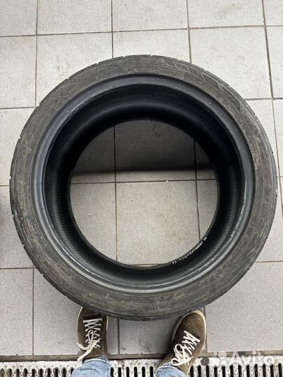 Nitto NT555 G2 295/35 R21