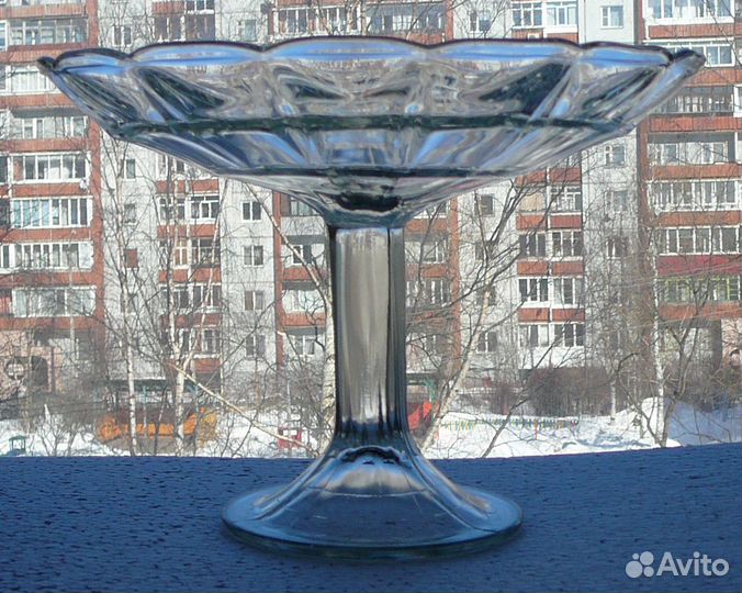 Ваза для фруктов. Стекло. Без трещин и сколов